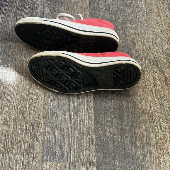 Pink converse - Picture 3 of 3